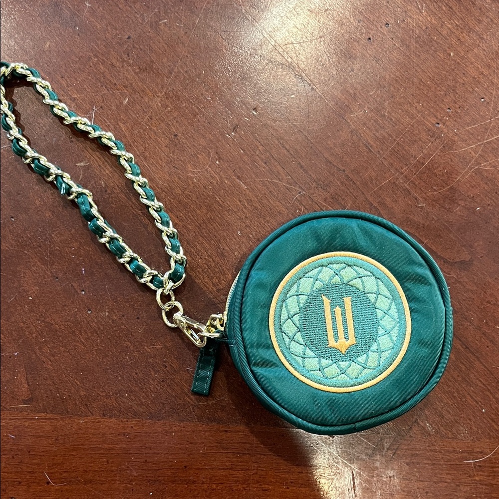 Lug WICKED OZ WHEEL COIN PURSE GREEN